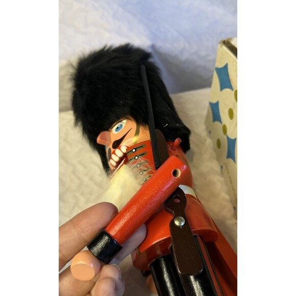 Holzkunst Christian Ulbricht Nutcracker With Box & little booklet - Picture 6 of 16